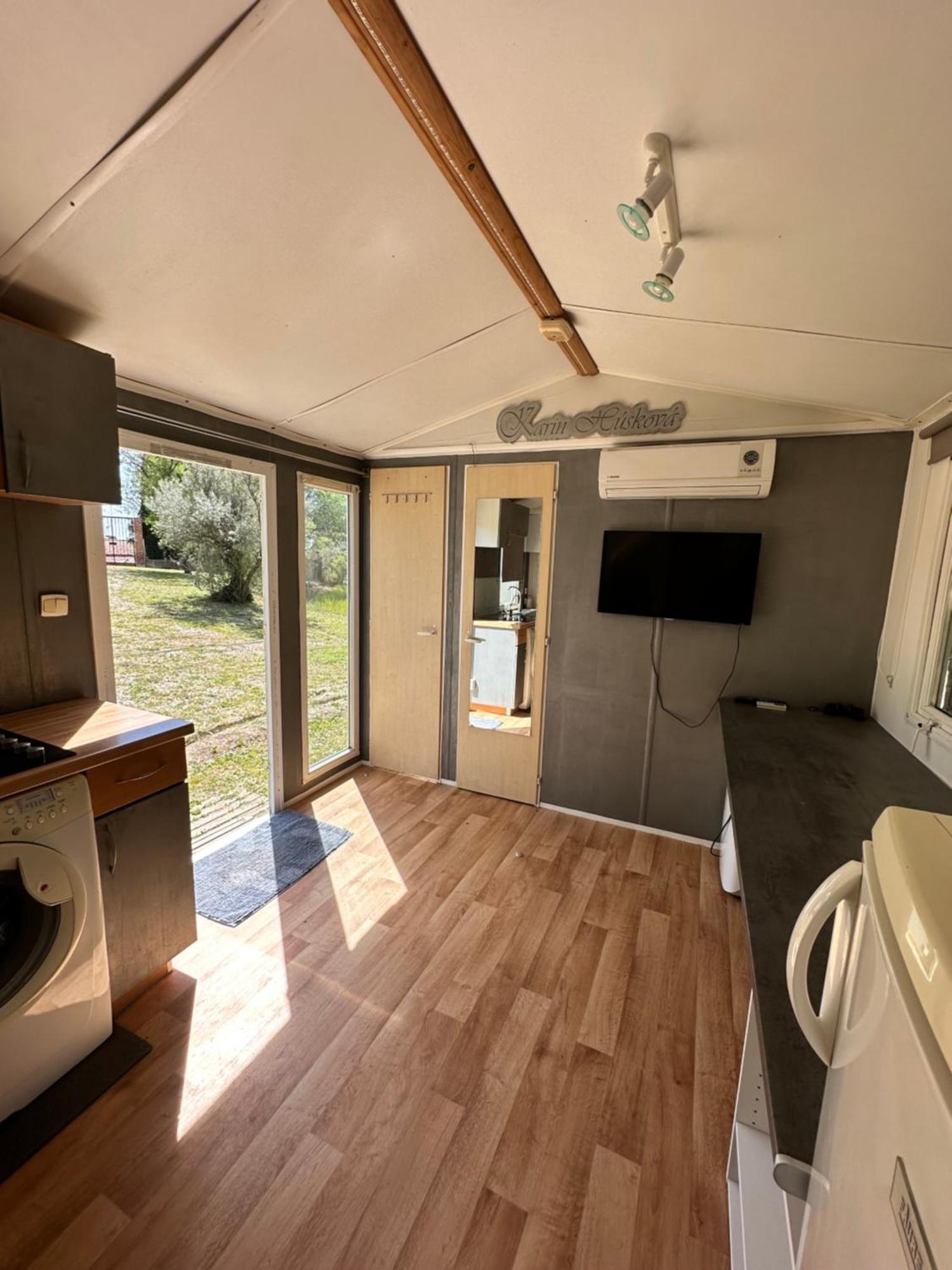 Bungalow Bambolera Torrelaguna Eksteriør billede